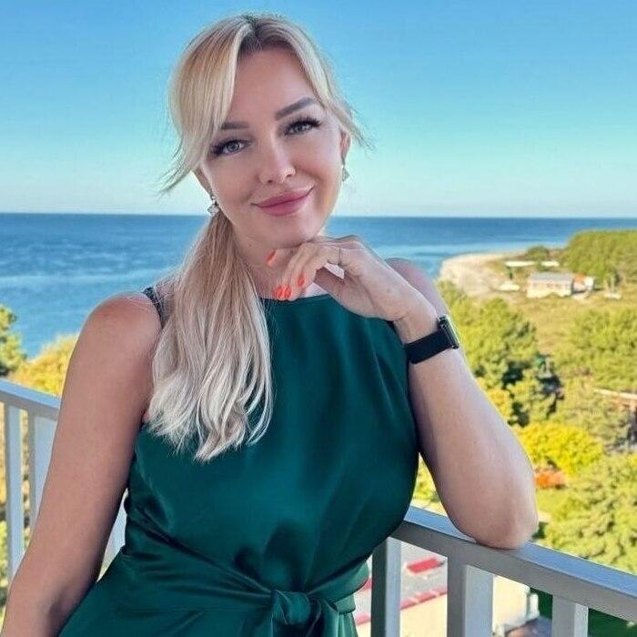 Single girlfriend Natalia, 54 yrs.old from Eastern Europe