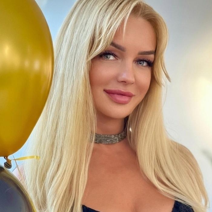 Nice girlfriend Natalia, 54 yrs.old from Eastern Europe