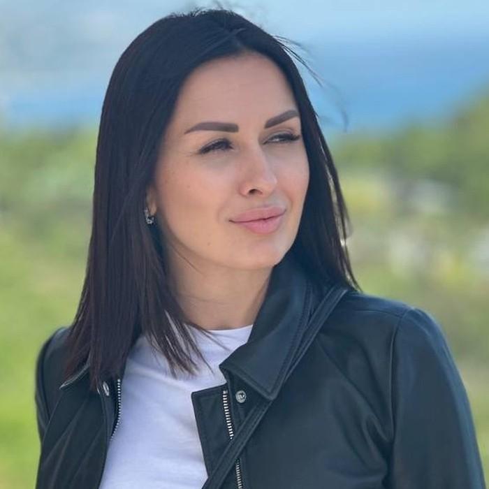 Charming girl Svetlana, 44 yrs.old from Eastern Europe