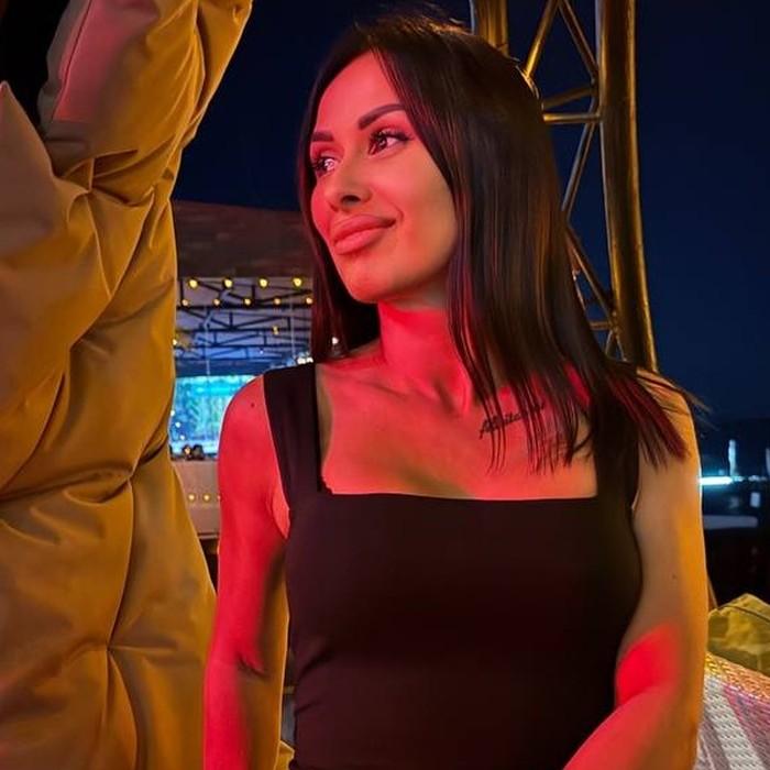 Beautiful lady Svetlana, 44 yrs.old from Eastern Europe