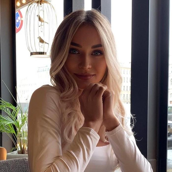 Charming wife Liubov', 29 yrs.old from Eastern Europe