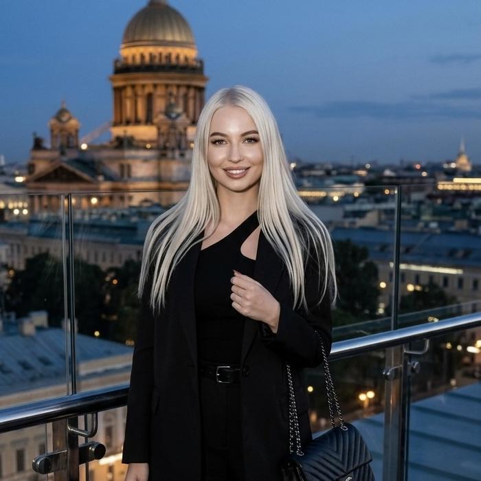 Charming girl Diana, 27 yrs.old from Eastern Europe