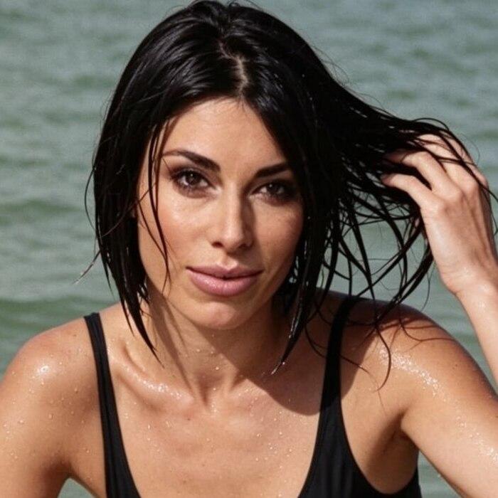 Sexy lady Laila, 46 yrs.old from Eastern Europe Sexy lady Laila, 46 yrs.old from Eastern Europe