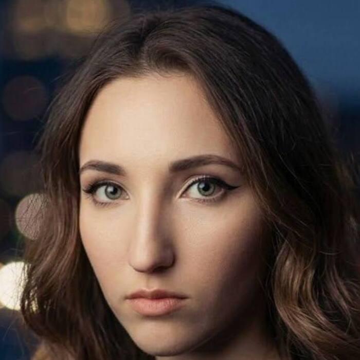 Charming miss Alyona, 30 yrs.old from Eastern Europe