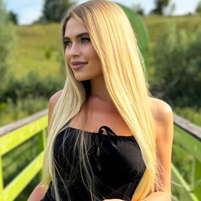 Nice mail order bride Lilia, 30 yrs.old from Kiev, Ukraine