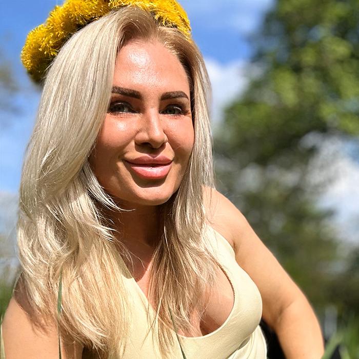 Beautiful girl Victoria, 48 yrs.old from Oberhousen, Germany