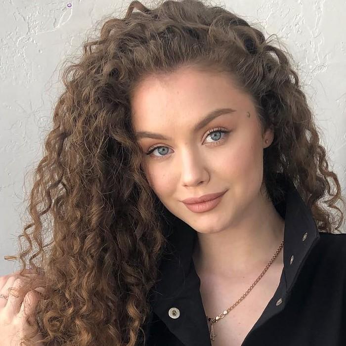 Gorgeous pen pal Alina, 24 yrs.old from Eastern Europe Gorgeous pen pal Alina, 24 yrs.old from Eastern Europe