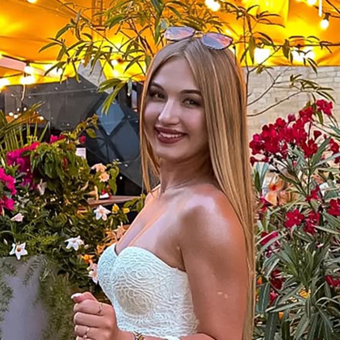 Gorgeous bride Olga, 24 yrs.old from Kiev, Ukraine