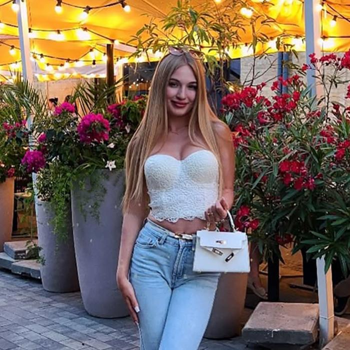 Gorgeous bride Olga, 25 yrs.old from Kiev, Ukraine