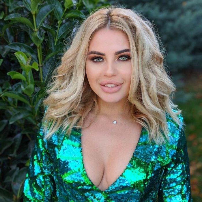 Gorgeous lady Yuliya, 35 yrs.old from Odessa, Ukraine
