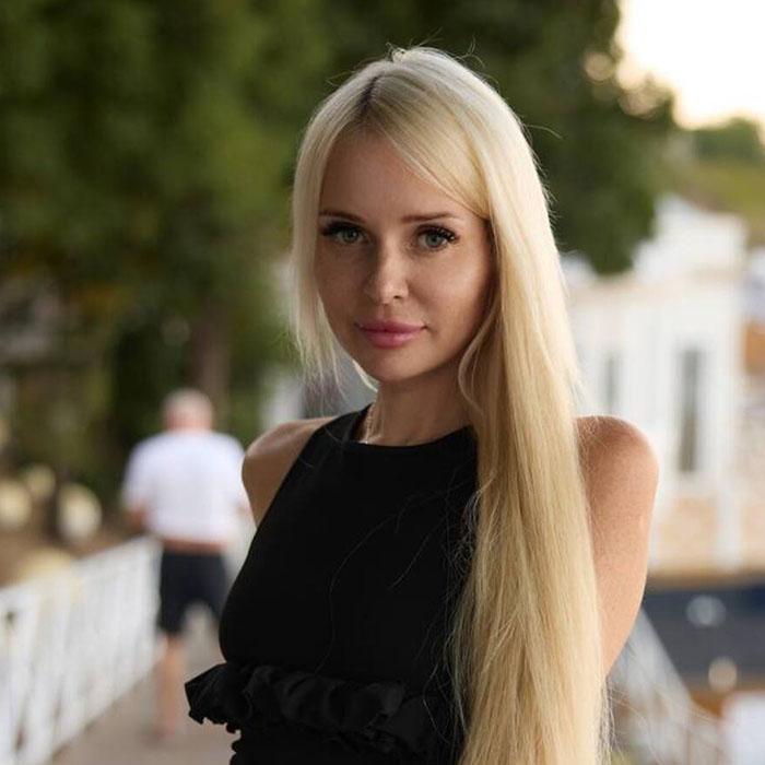 Amazing miss Anna, 41 yrs.old from Odessa, Ukraine
