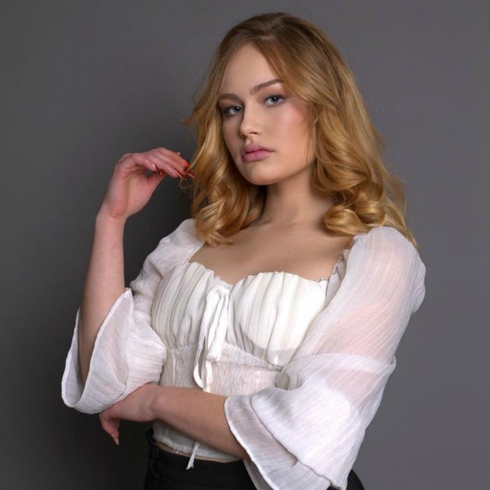 Hot mail order bride Alexandra, 19 yrs.old from Simferopol, Russia