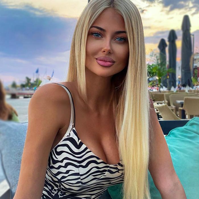 Hot miss Kallitropia, 33 yrs.old from Athens, Greece