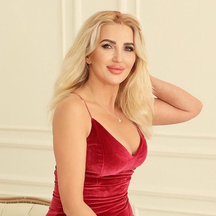 Charming mail order bride Lyudmila, 51 yrs.old from Kyiv, Ukraine