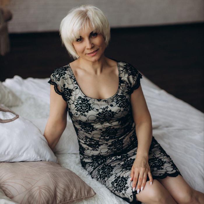 Single lady Oksana, 51 yrs.old from Mykolaiv, Ukraine