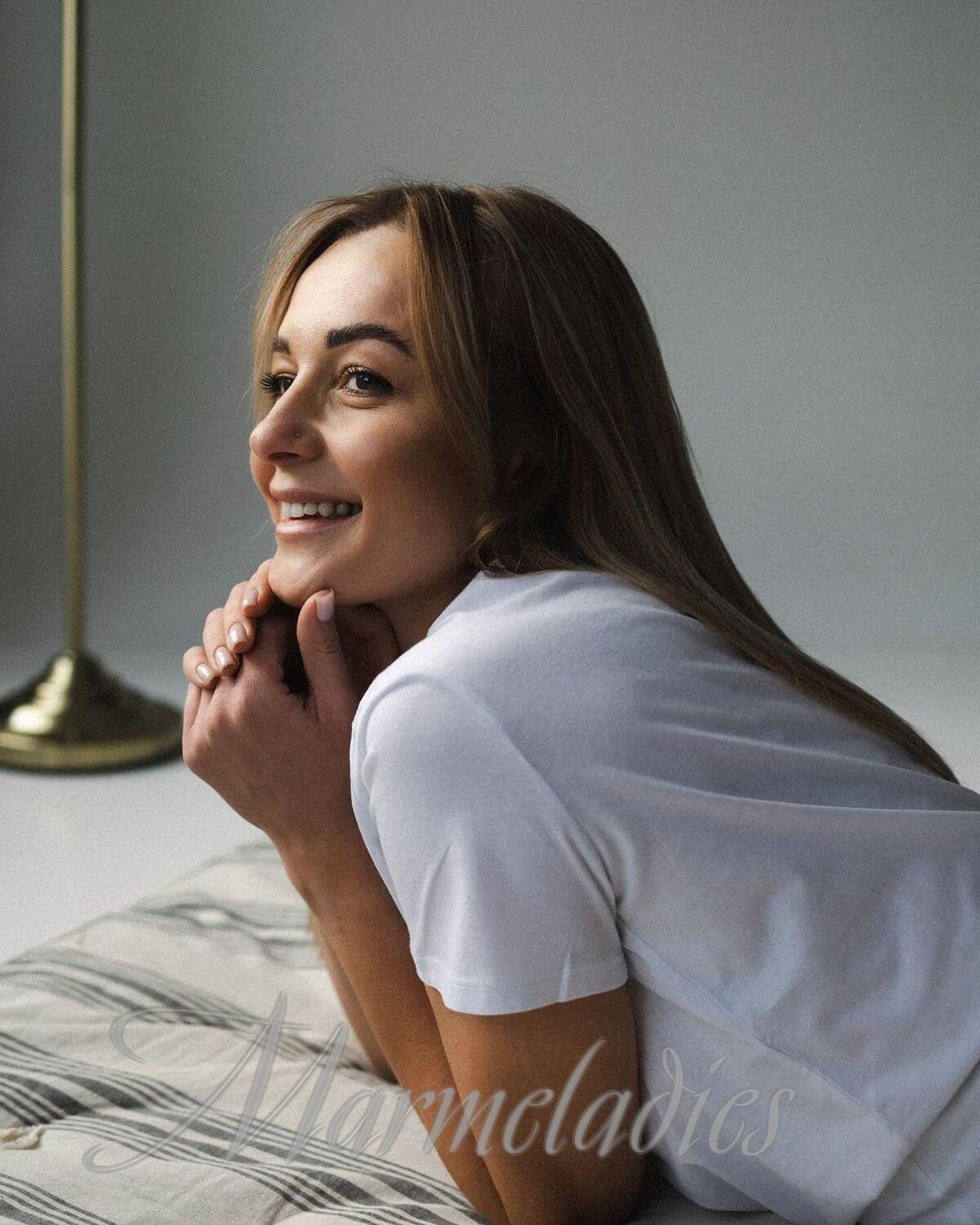 Beautiful bride Alla, 33 yrs.old from Vinnitsa, Ukraine