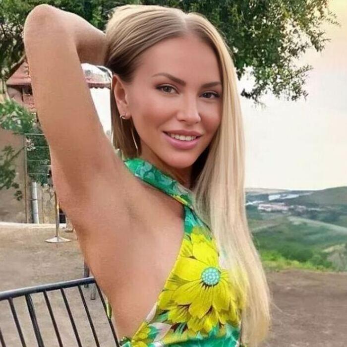 Nice lady Yulia, 49 yrs.old from Portsmouth, United Kingdom