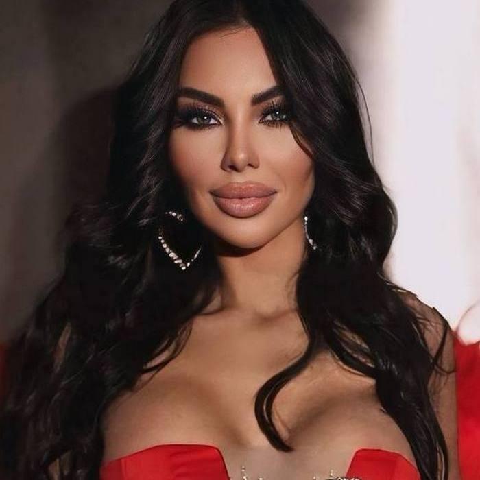 Sexy wife Oksana, 36 yrs.old from Poltava, Ukraine
