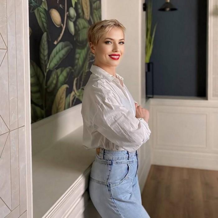 Charming wife Oksana, 47 yrs.old from Kharkov, Ukraine