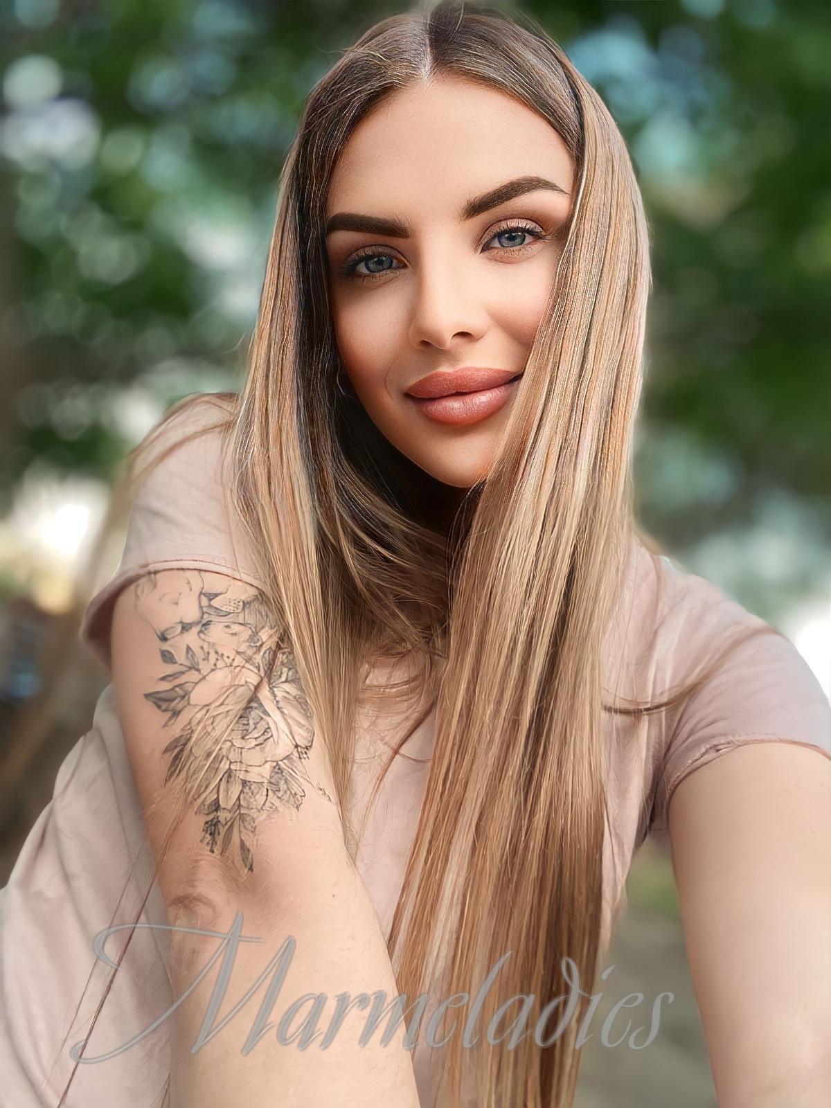 nice-lady-veronica-from-kriviy-rih-ukraine-russian-lady