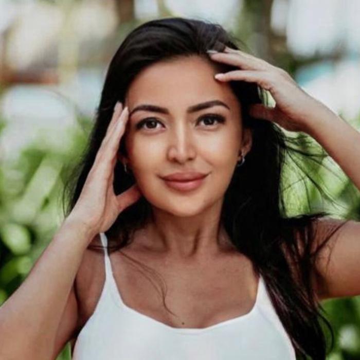 Charming miss Asel, 42 yrs.old from Almaty, Kazakhstan