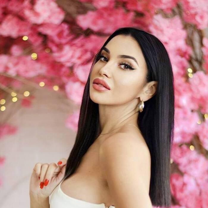 Gorgeous pen pal Svetlana, 50 yrs.old from Kharkiv, Ukraine