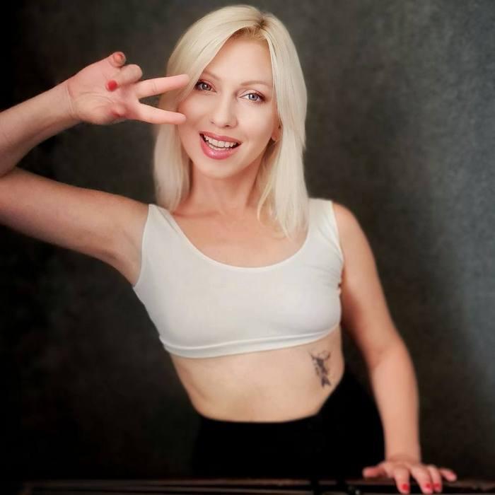 Single pen pal Natalia, 51 yrs.old from Kyiv, Ukraine