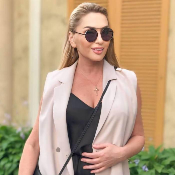 Nice woman Lyudmila, 58 yrs.old from Kyiv, Ukraine