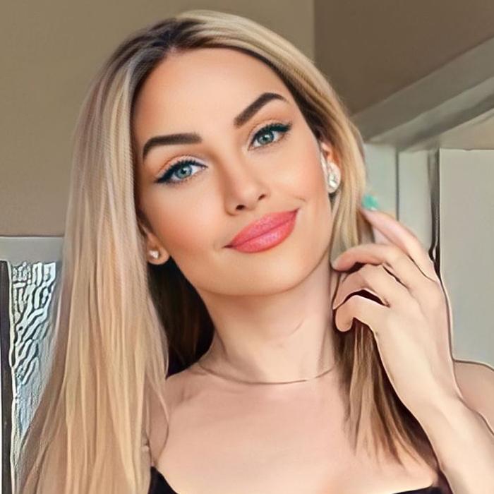 Charming wife Yulia, 35 yrs.old from Kiev, Ukraine