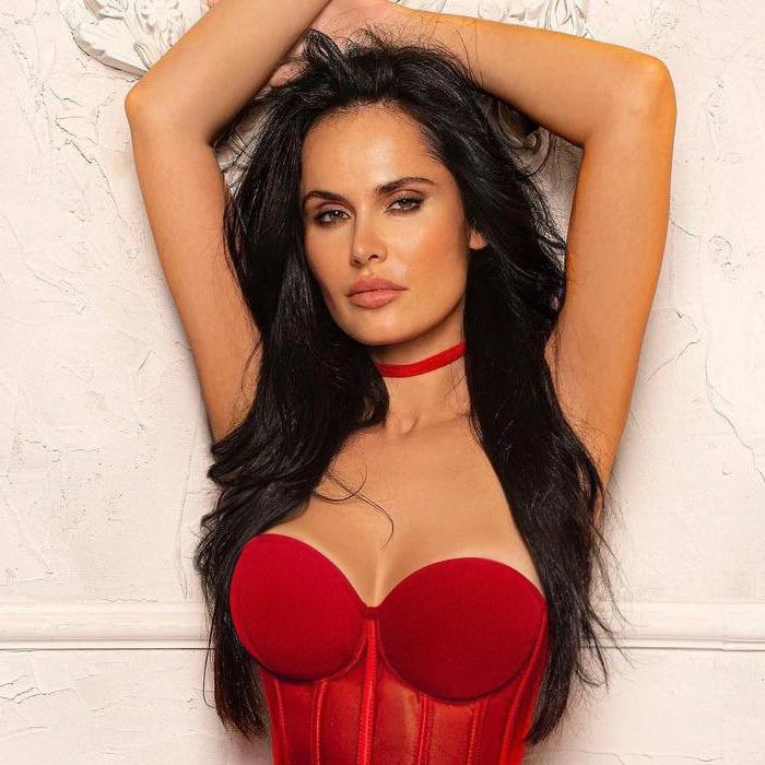 Pretty girlfriend Victoria, 33 yrs.old from Eastern Europe