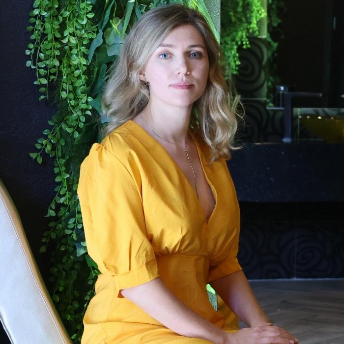 Charming pen pal Oksana, 39 yrs.old from Khmelnytskyi, Ukraine