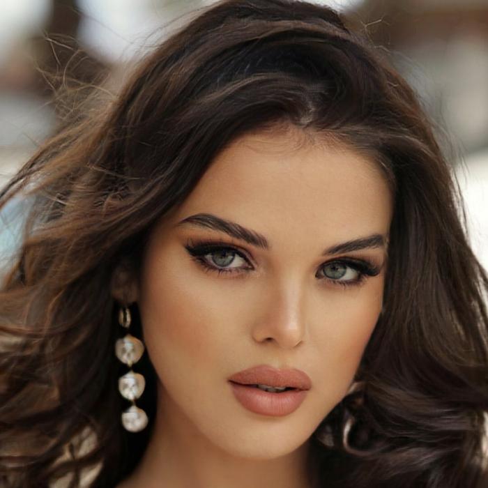 Gorgeous girlfriend Daria, 26 yrs.old from Antalya, Turkey