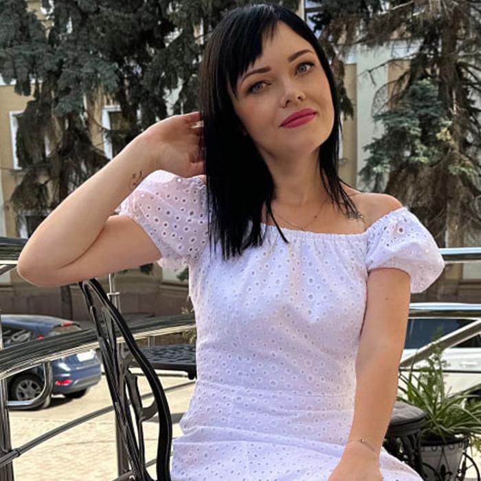 Pretty wife Daria, 37 yrs.old from Poltava, Ukraine