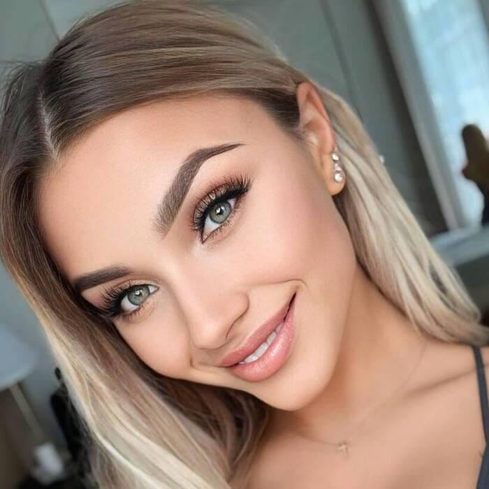 Hot lady Anna, 20 yrs.old from Chisinau, Moldova