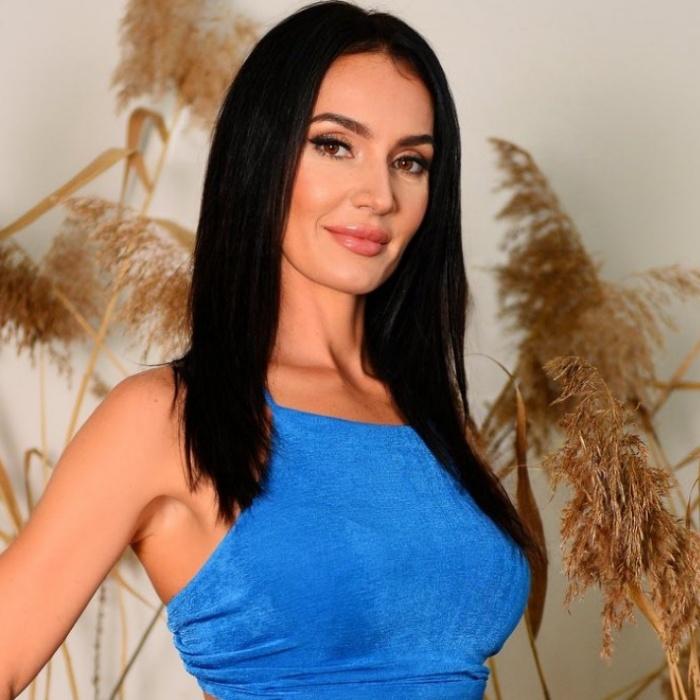 Amazing girlfriend Marina, 42 yrs.old from Kiev, Ukraine