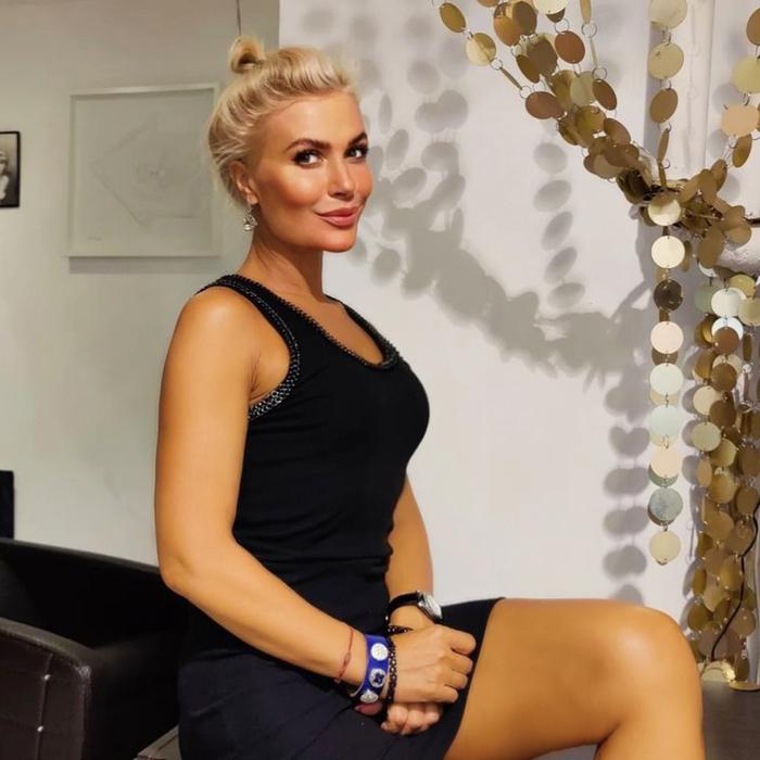 Single wife Ludmila, 50 yrs.old from Atlanta, United States