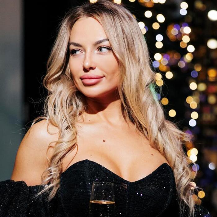 Hot pen pal Kristina, 31 yrs.old from Dnipro, Ukraine