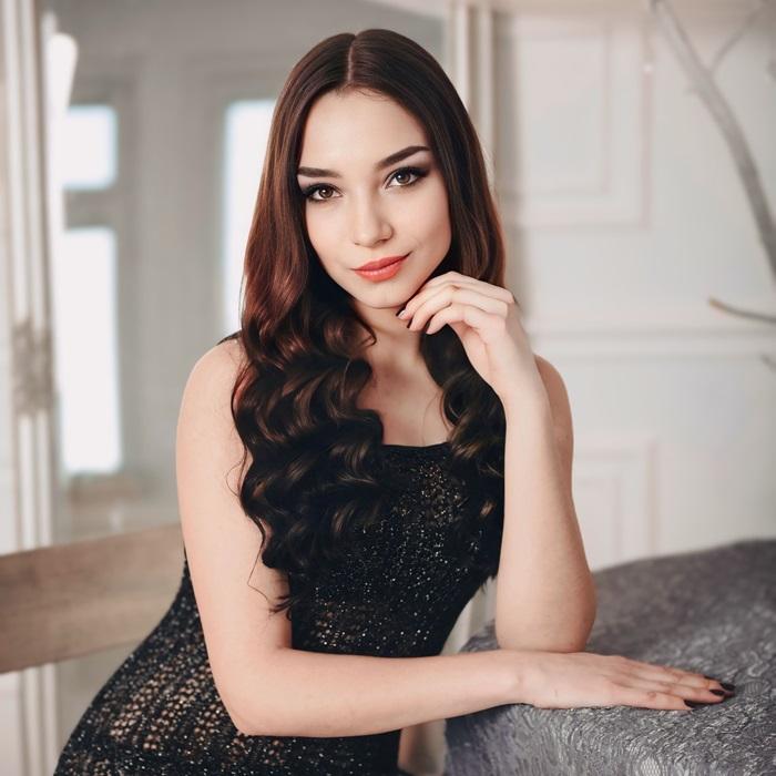 Single lady Oleksandra, 29 yrs.old from Mykolaiv, Ukraine