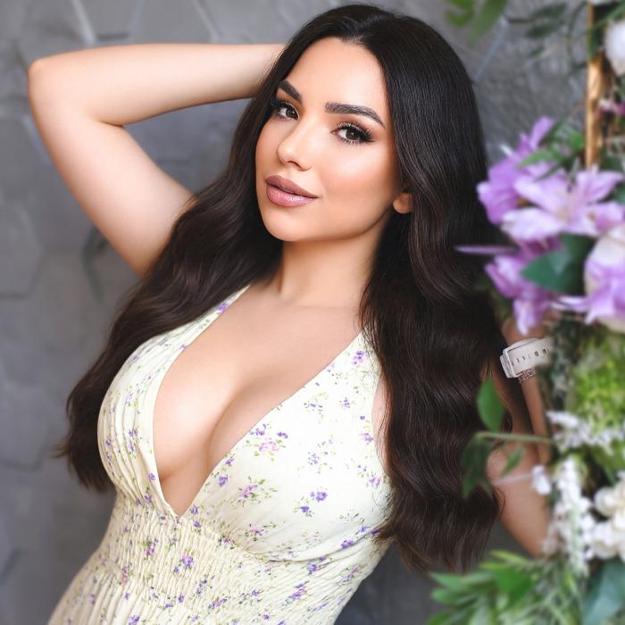 Amazing lady Oleksandra, 29 yrs.old from Mykolaiv, Ukraine