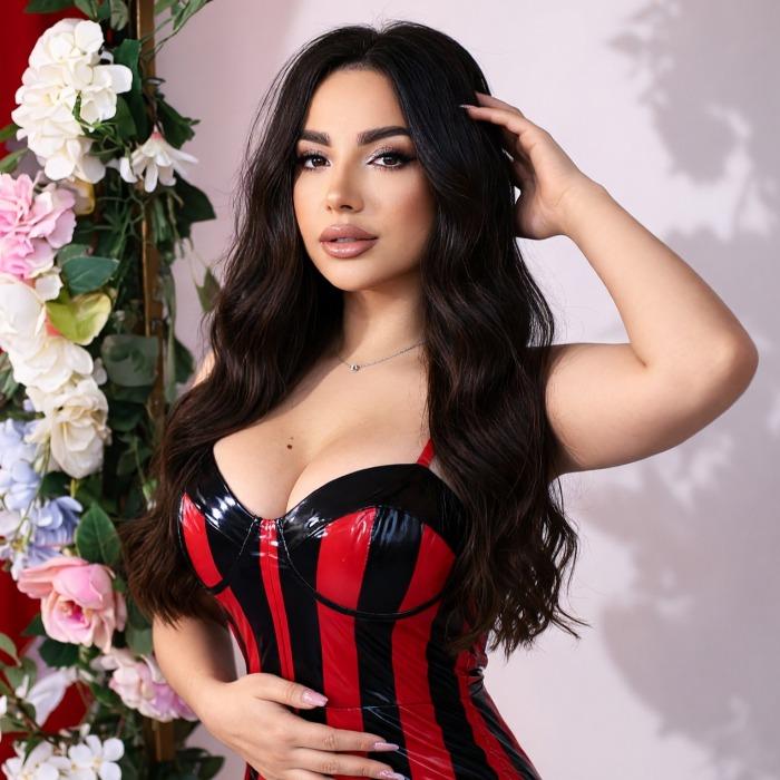 Pretty lady Oleksandra, 29 yrs.old from Mykolaiv, Ukraine