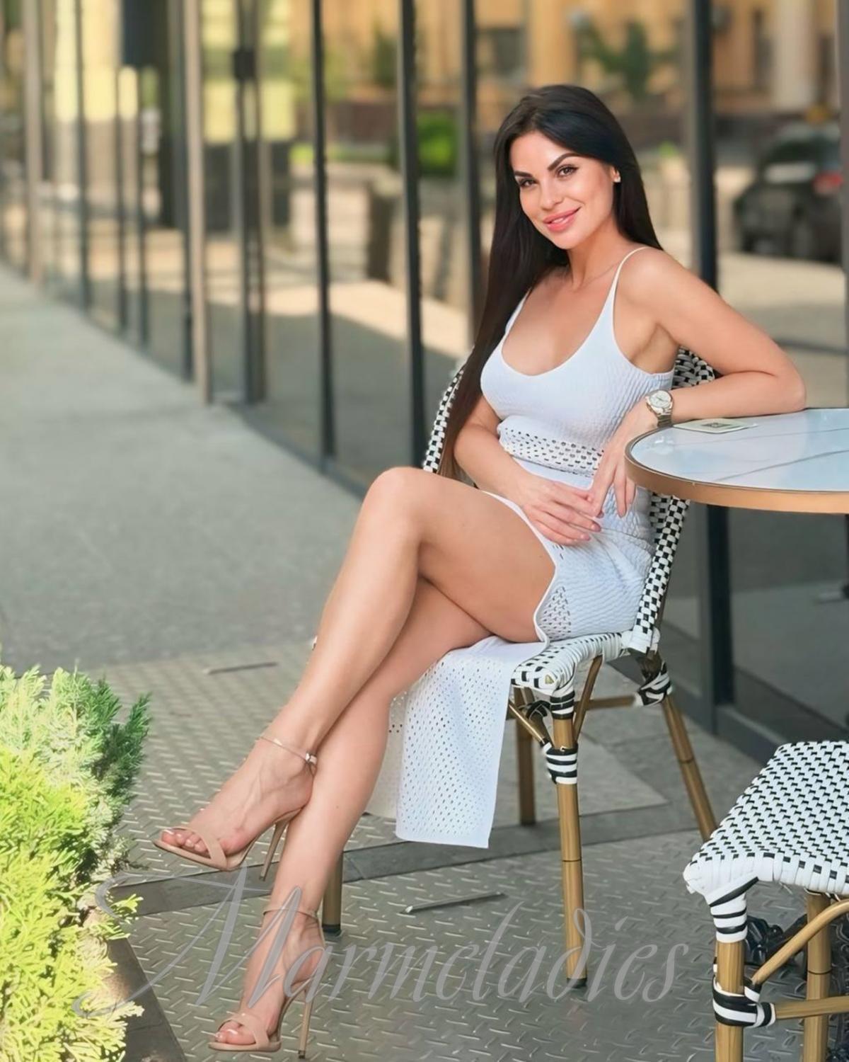 Beautiful girlfriend Katerina, 39 yrs.old from Kyiv, Ukraine