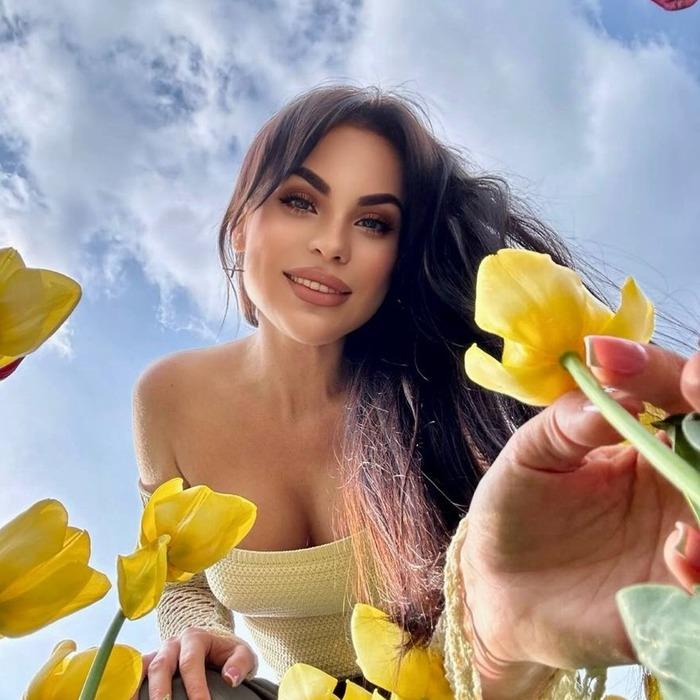 Gorgeous girlfriend Katerina, 40 yrs.old from Kyiv, Ukraine
