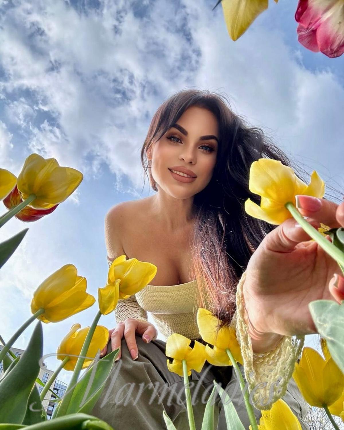 Gorgeous girlfriend Katerina, 39 yrs.old from Kyiv, Ukraine