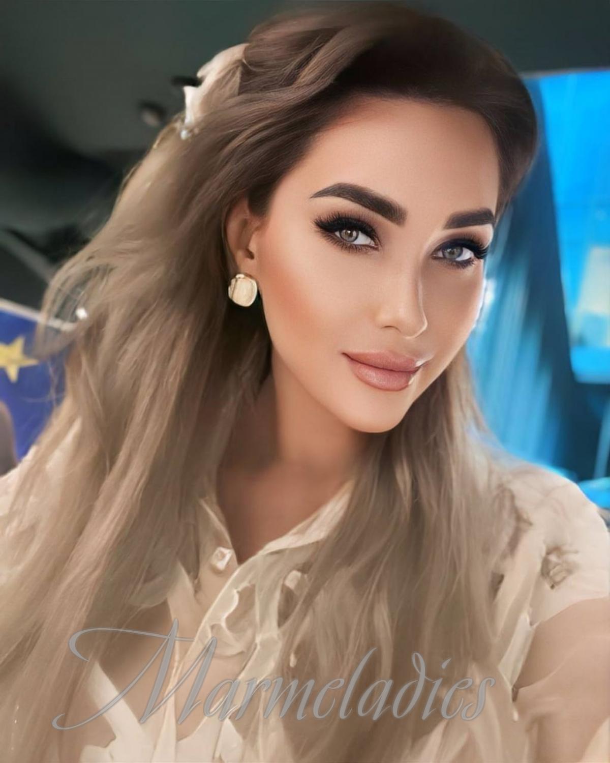 Beautiful pen pal Irina, 36 yrs.old from Milan, Italy