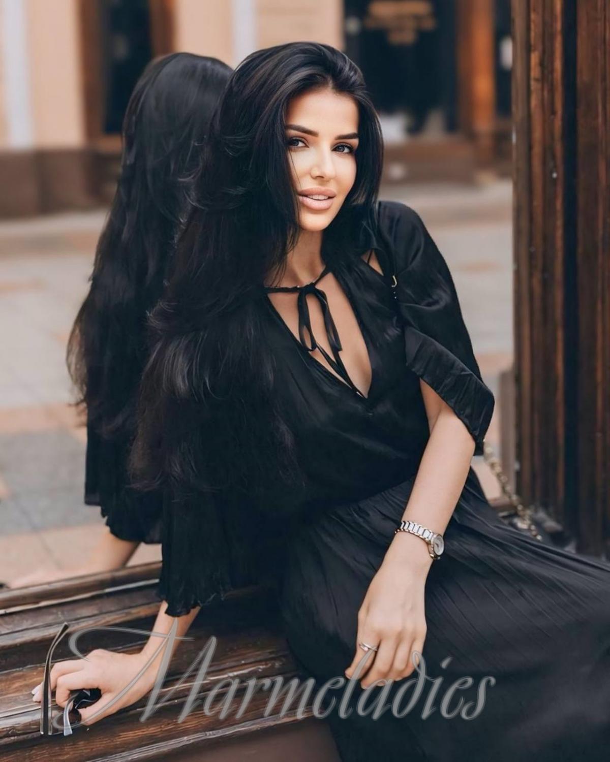 Pretty wife Marina, 36 yrs.old from Kyiv, Ukraine