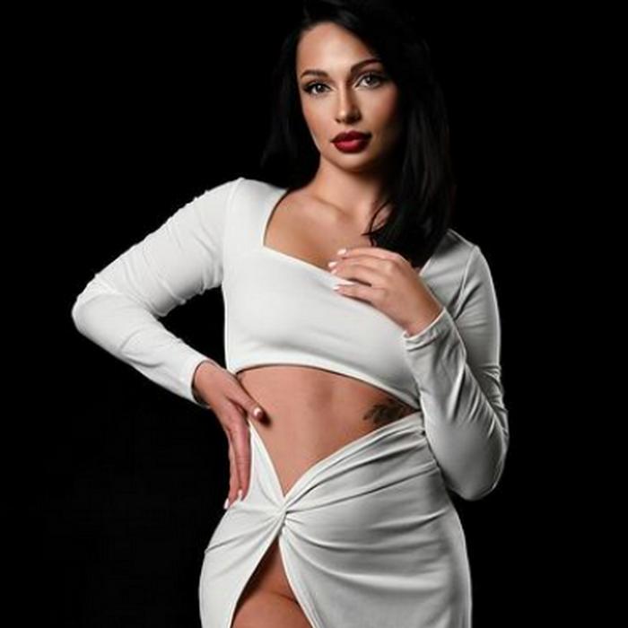 Single wife Maryna, 26 yrs.old from Lozova, Ukraine