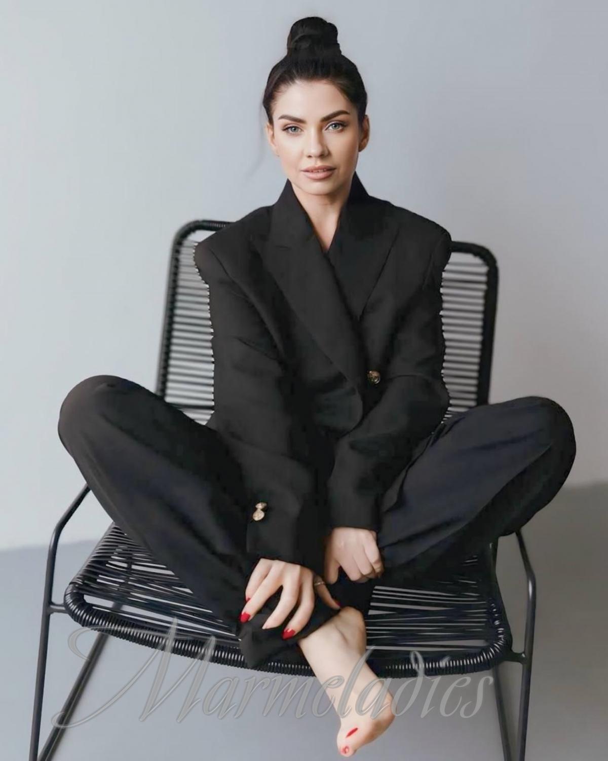 Hot wife Svetlana, 37 yrs.old from Kyiv, Ukraine