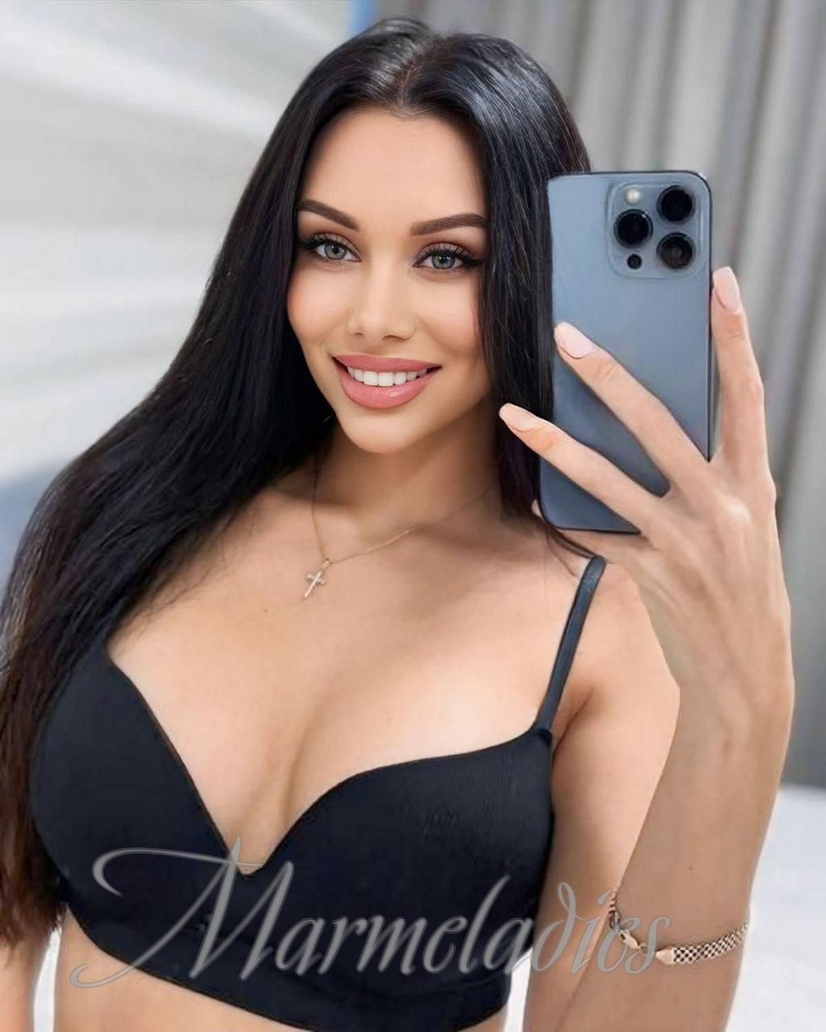 Nice girl Julia, 33 yrs.old from Odessa, Ukraine