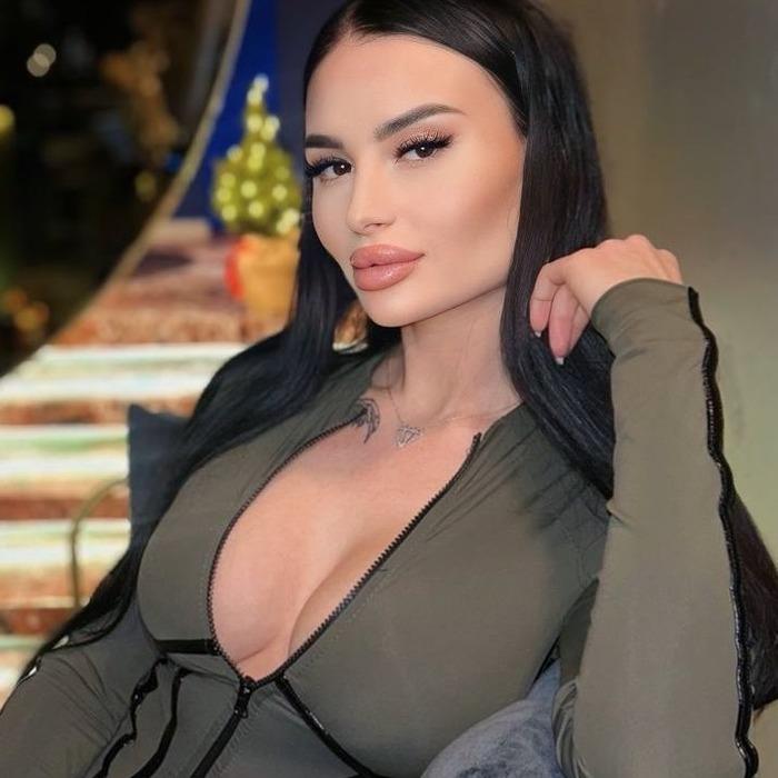 Sexy lady Veronika, 30 yrs.old from Kyiv, Ukraine
