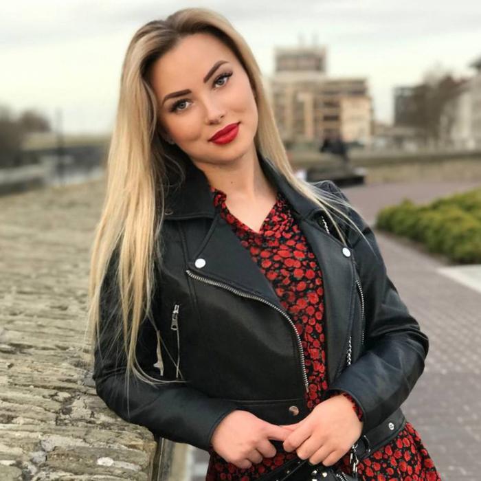 Gorgeous miss Julia, 31 yrs.old from Kiev, Ukraine